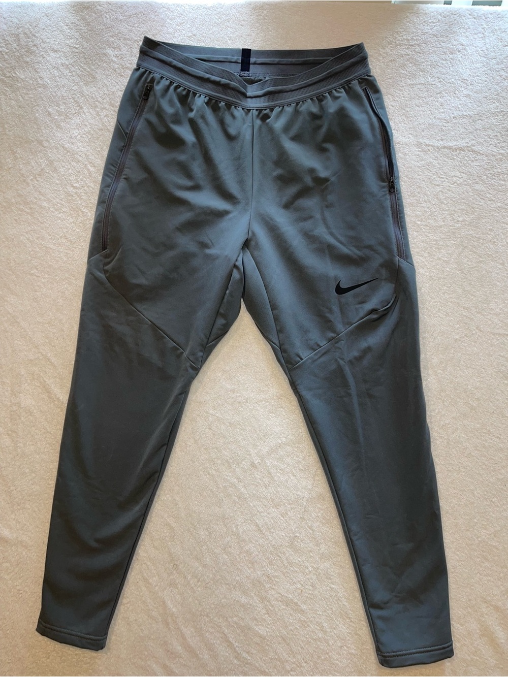 Nike Men’s Charcoal Grey Athletic Joggers